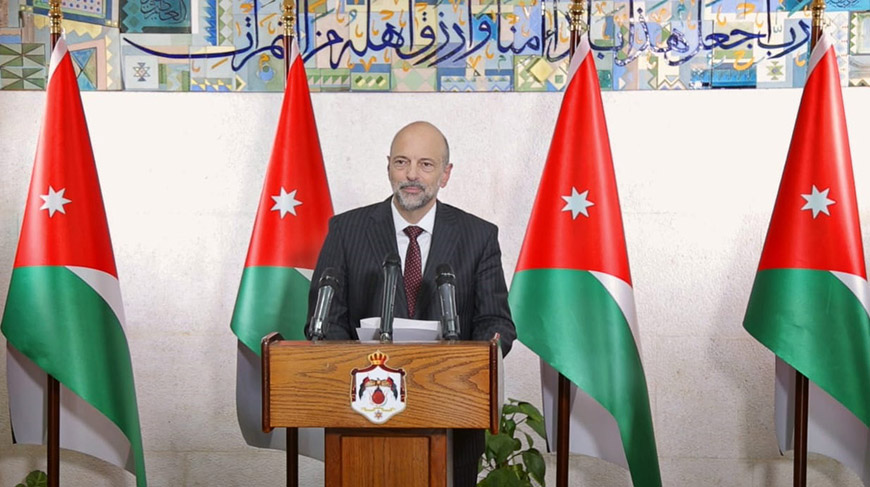 Prime Minister and Minister of Defence Omar Razzaz on Thursday conveyed greetings to Jordanians on the occasion of the holy month of Ramadan (Petra photo)